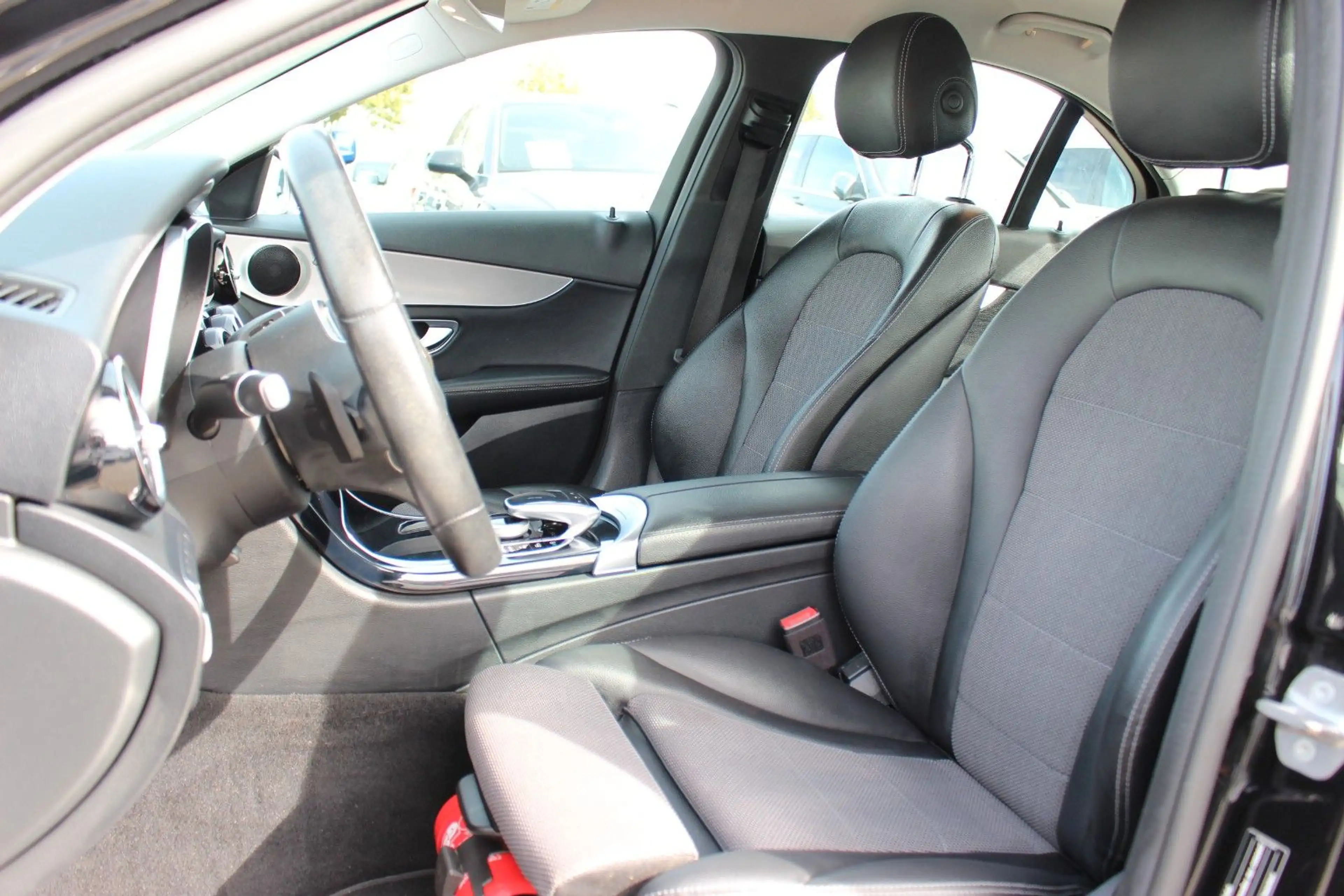 Mercedes-Benz C 200 Avantgarde/VOLLSHEFT/CARPLAY/RCAM/NAVI — photo 13
