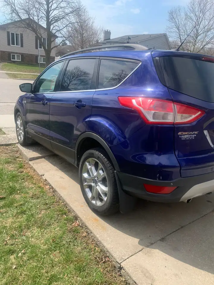 Ford Escape снимка Ford Escape