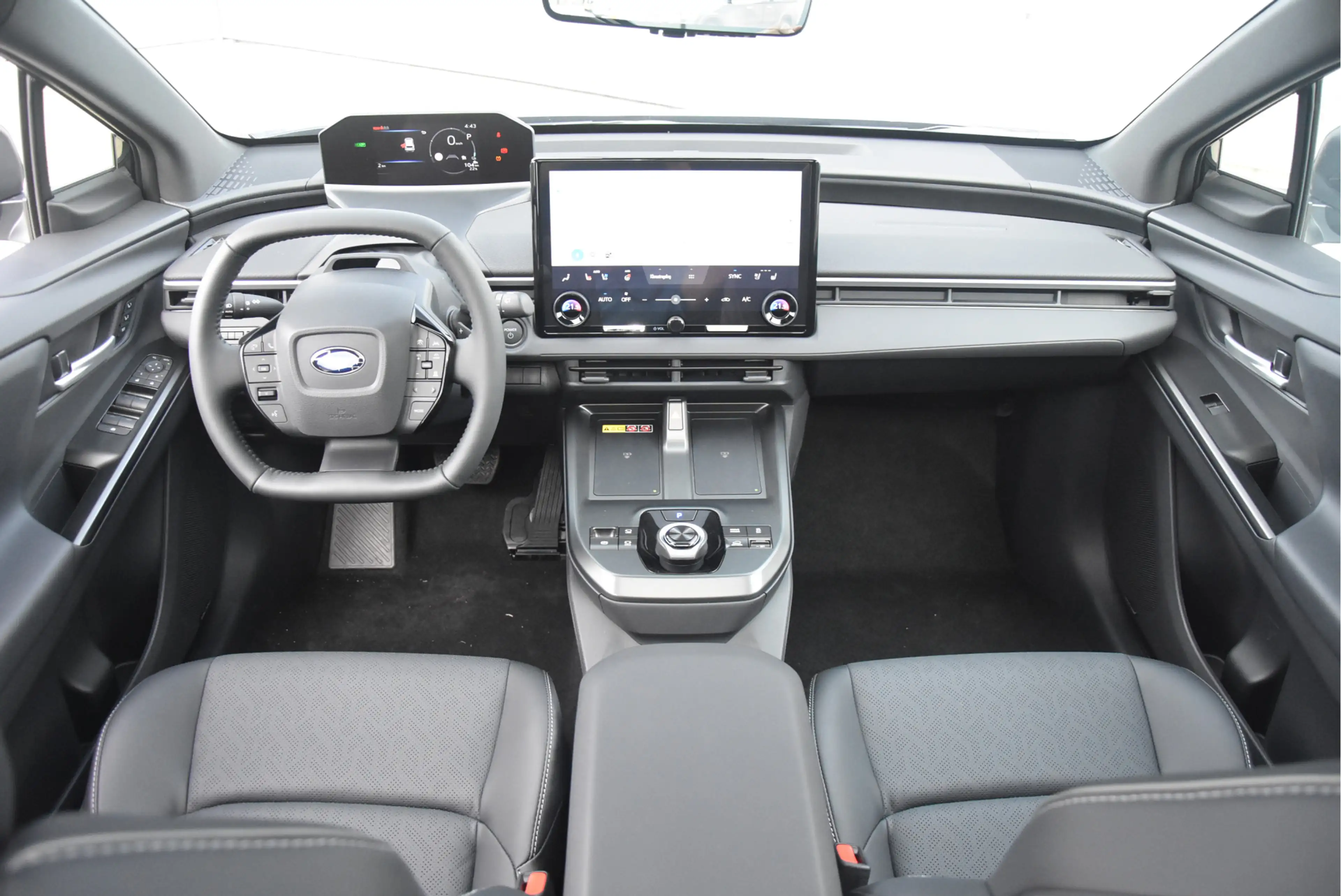 Subaru E-OUTBACK 4E-xperience+ 74.7 kWh — photo 3