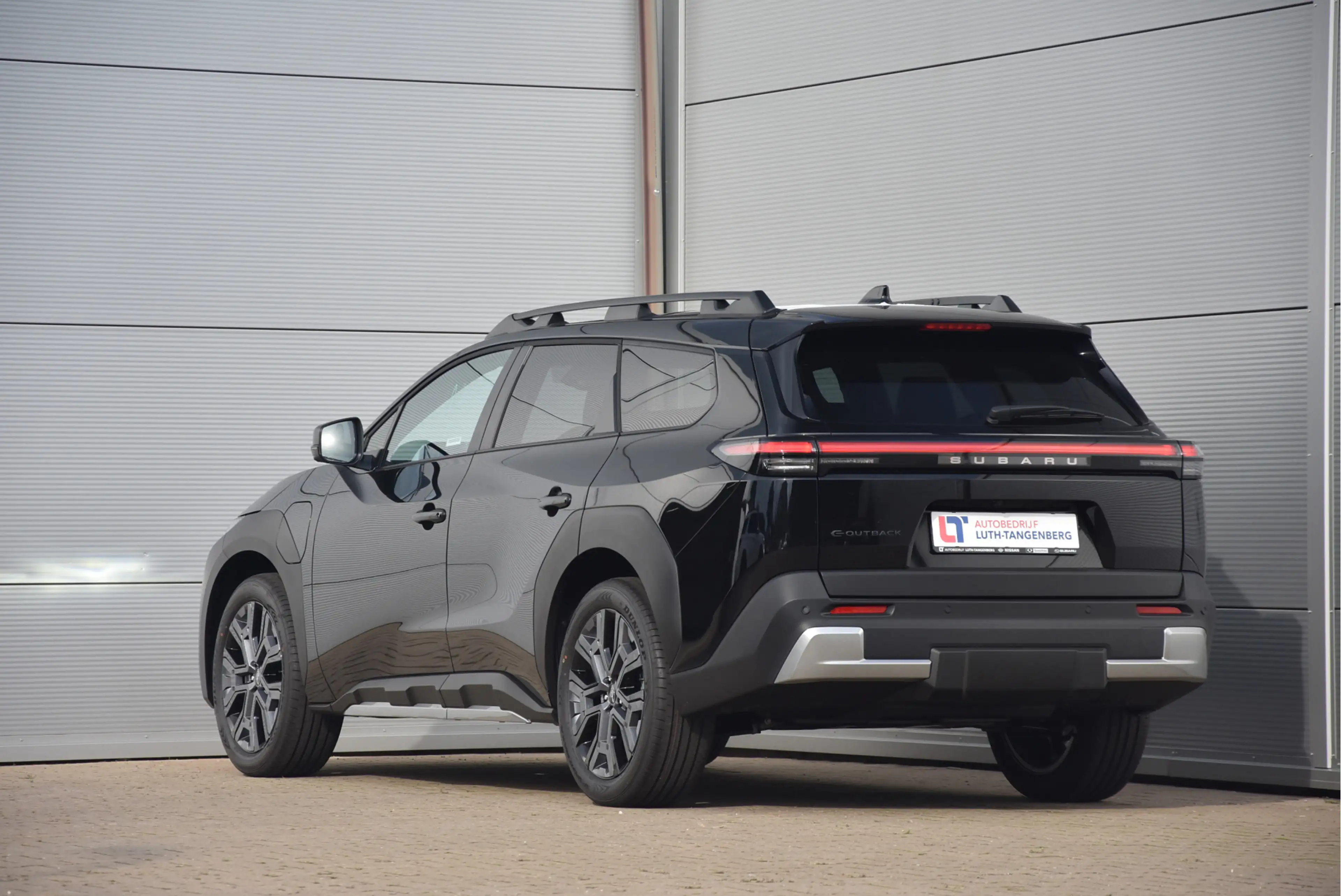 Subaru E-OUTBACK 4E-xperience+ 74.7 kWh — photo 25