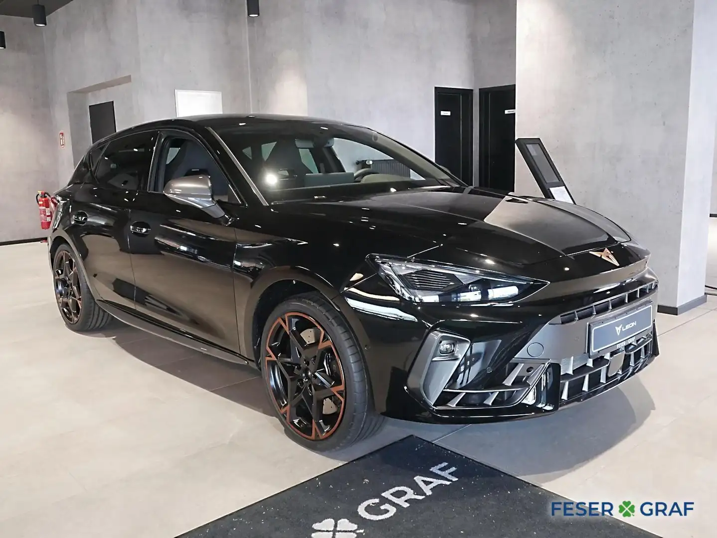 CUPRA Leon VZ 2.0 TSI Sennheiser, 19 Zoll, SHZ Schwarz - 2