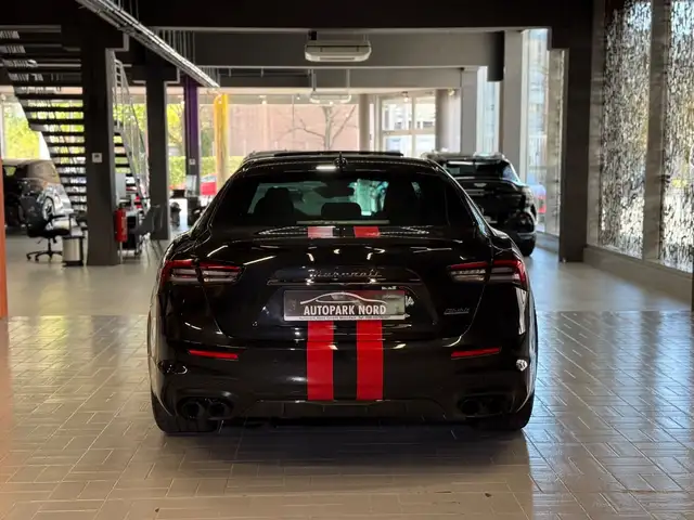 Maserati Ghibli view 6