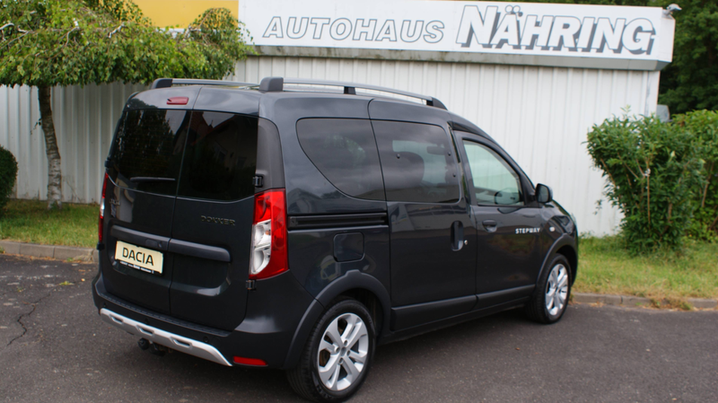 Dacia Dokker Stepway Plus 130 PS Navi Kamera Winterräder — photo 9