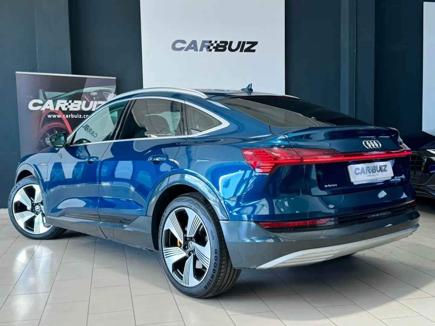 Audi e-tron Sportback 50 quattro Advanced Bleu - 2