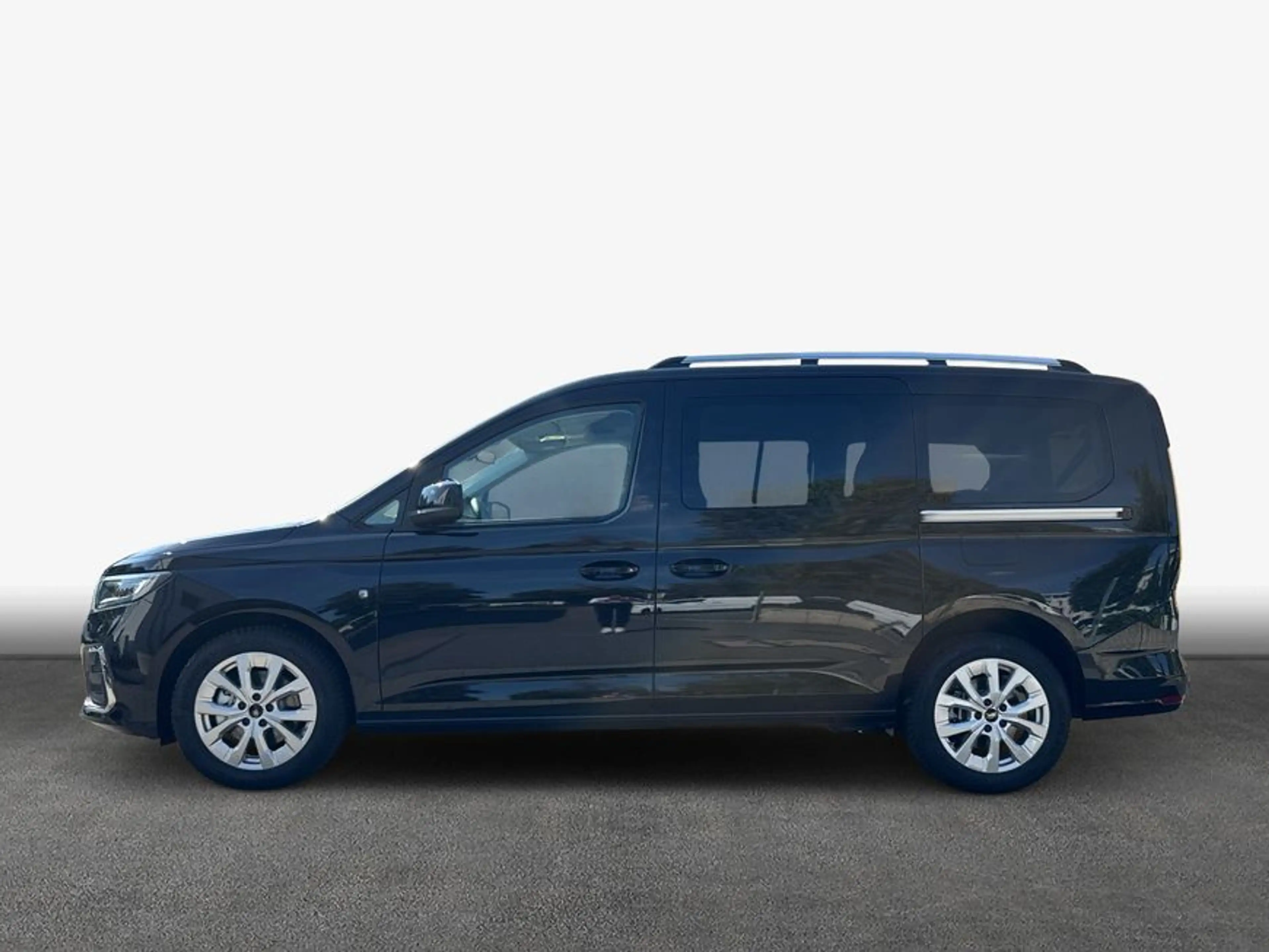 Ford Grand Tourneo Connect 2.0 122PS Aut. TITANIUM LED — photo 4