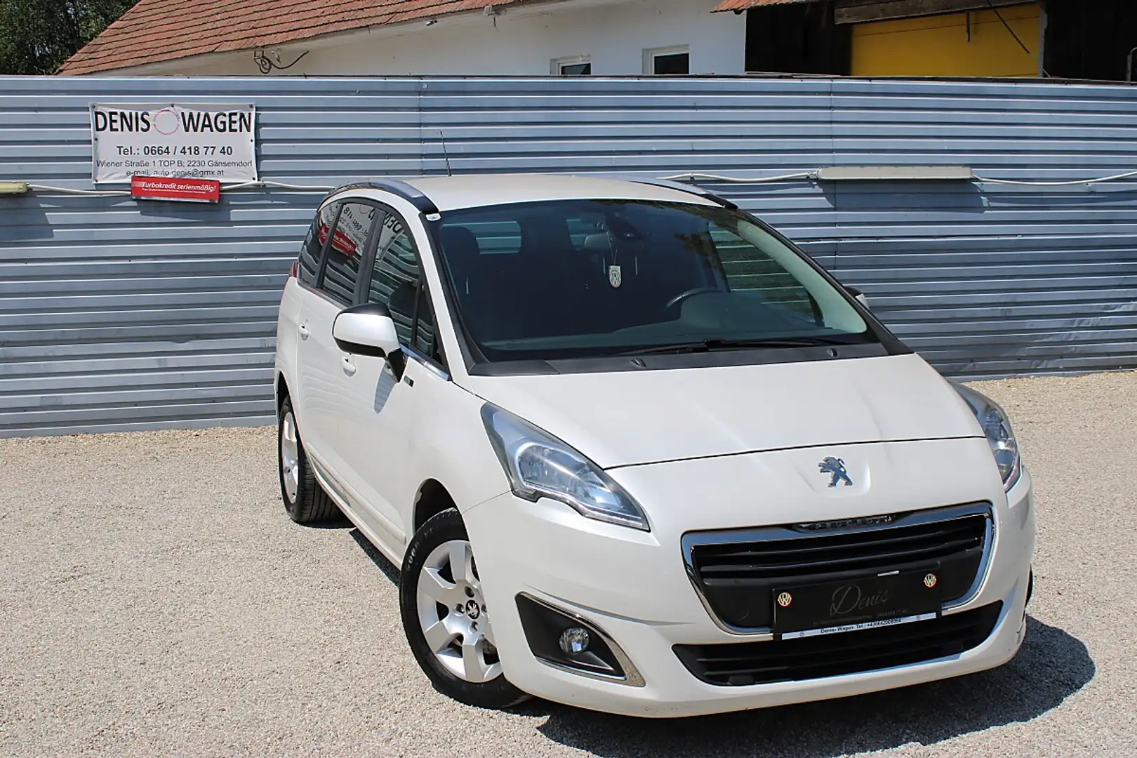 Peugeot 5008 1,6 BlueHDi 120 S&S Style 1. Besitz Weiß - 1