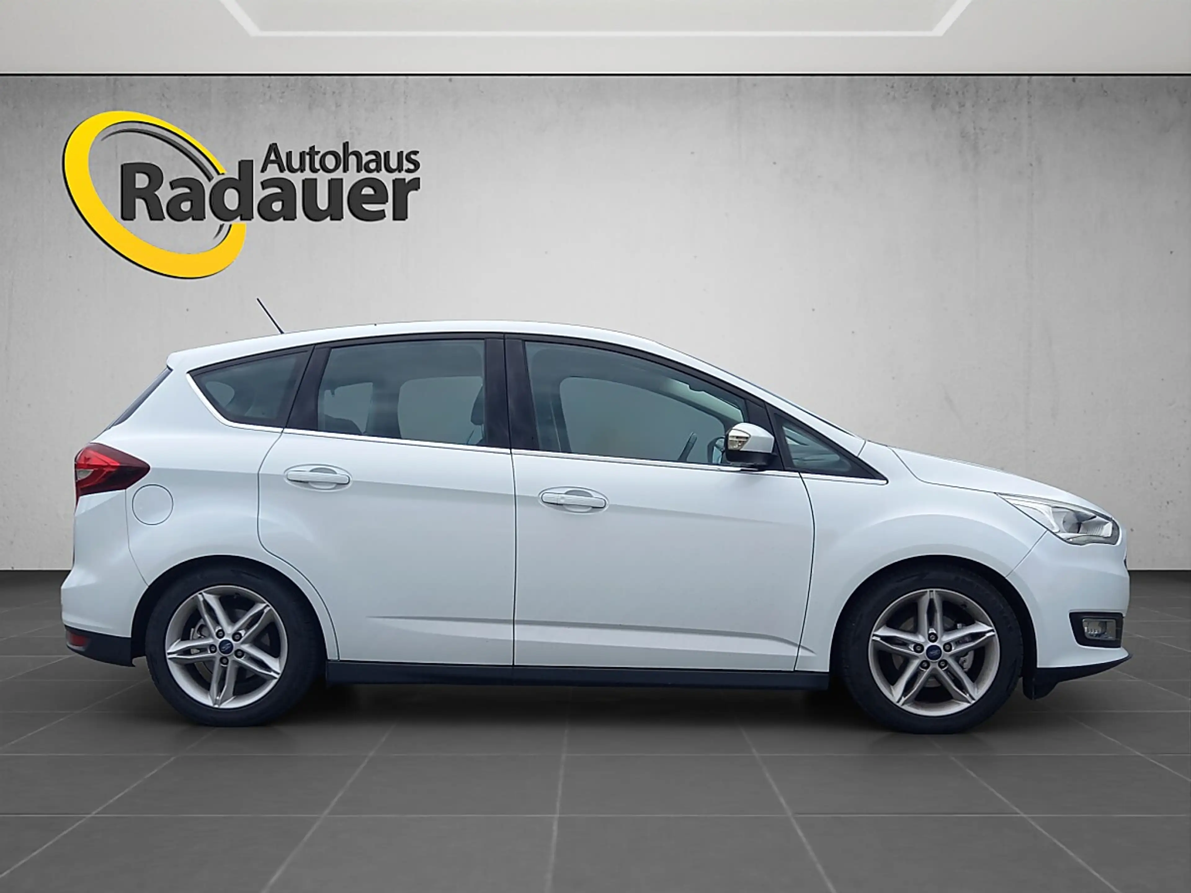 Ford C-Max C-MAX Titanium 1,0 EcoBoost S/S — photo 6