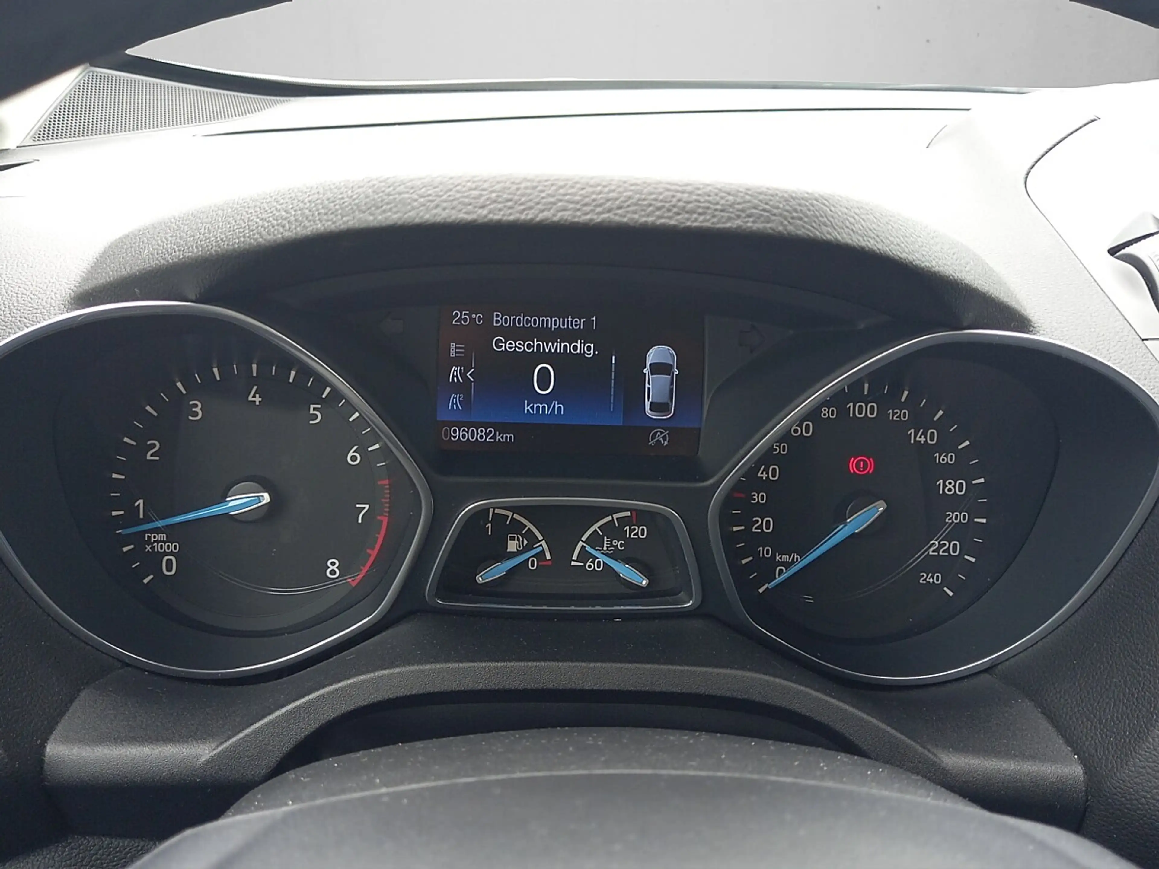 Ford C-Max C-MAX Titanium 1,0 EcoBoost S/S — photo 10