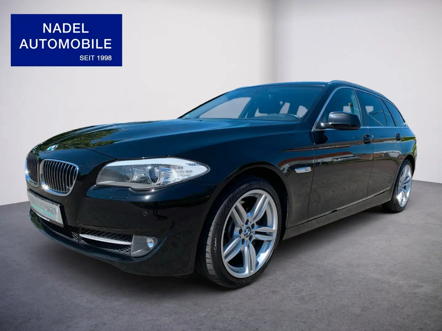 BMW 530 d xDrive Touring Autom./Navi/Xenon/FSE/8fach Schwarz - 1