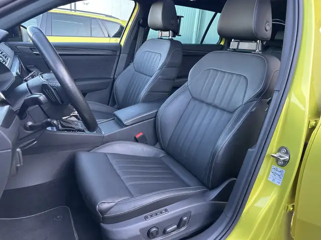 Skoda Superb view 10