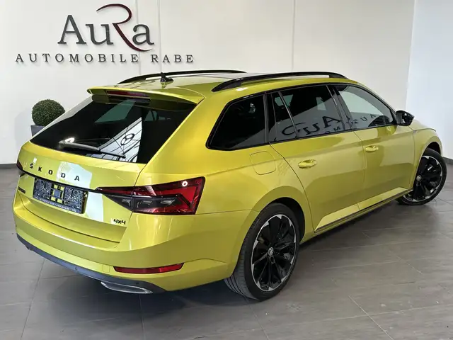 Skoda Superb view 5