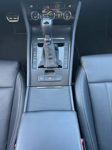 Skoda Superb view 15