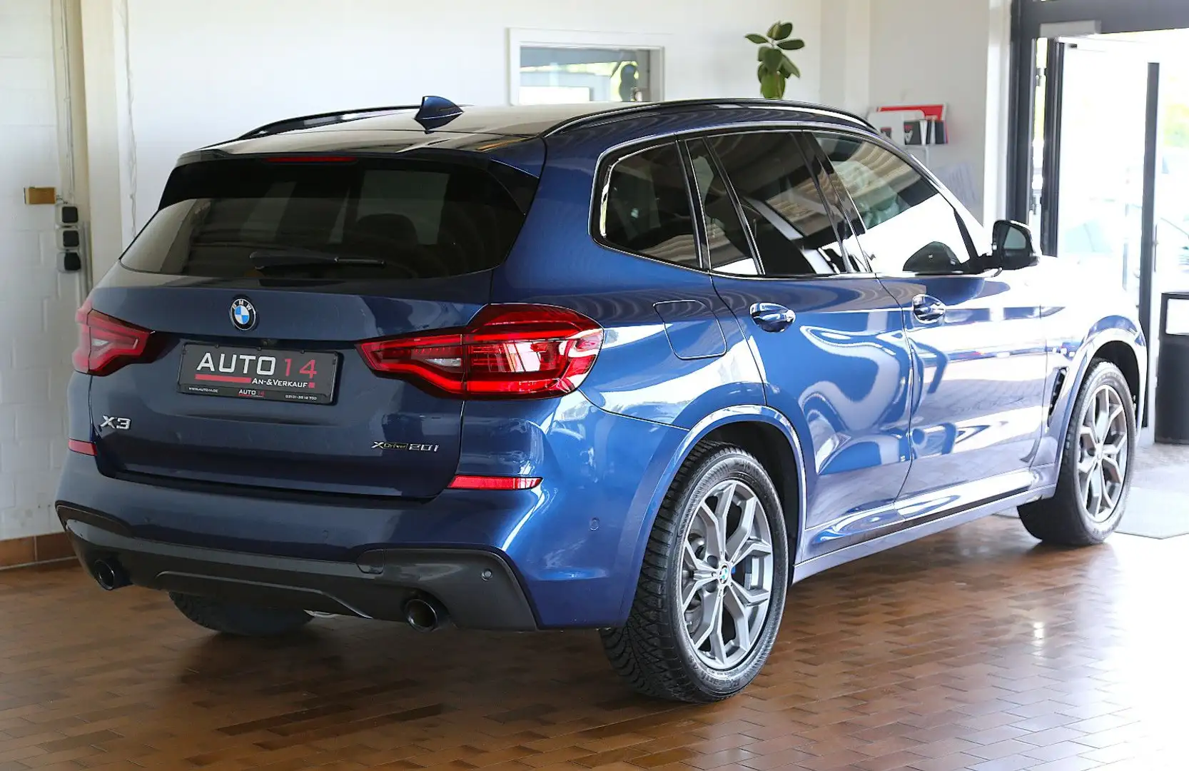 BMW X3 xDrive 20 i M Sport Navi LED AHK HiFi Kamera Bleu - 2