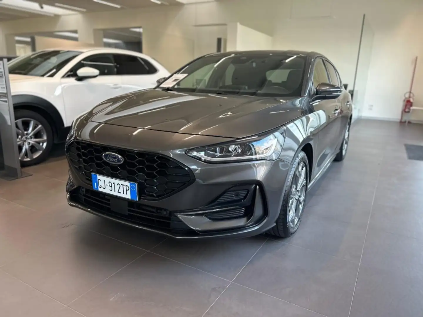 Ford Focus 1.0 EcoBoost Hybrid 125 CV 5p. ST-Line Design Grigio - 1