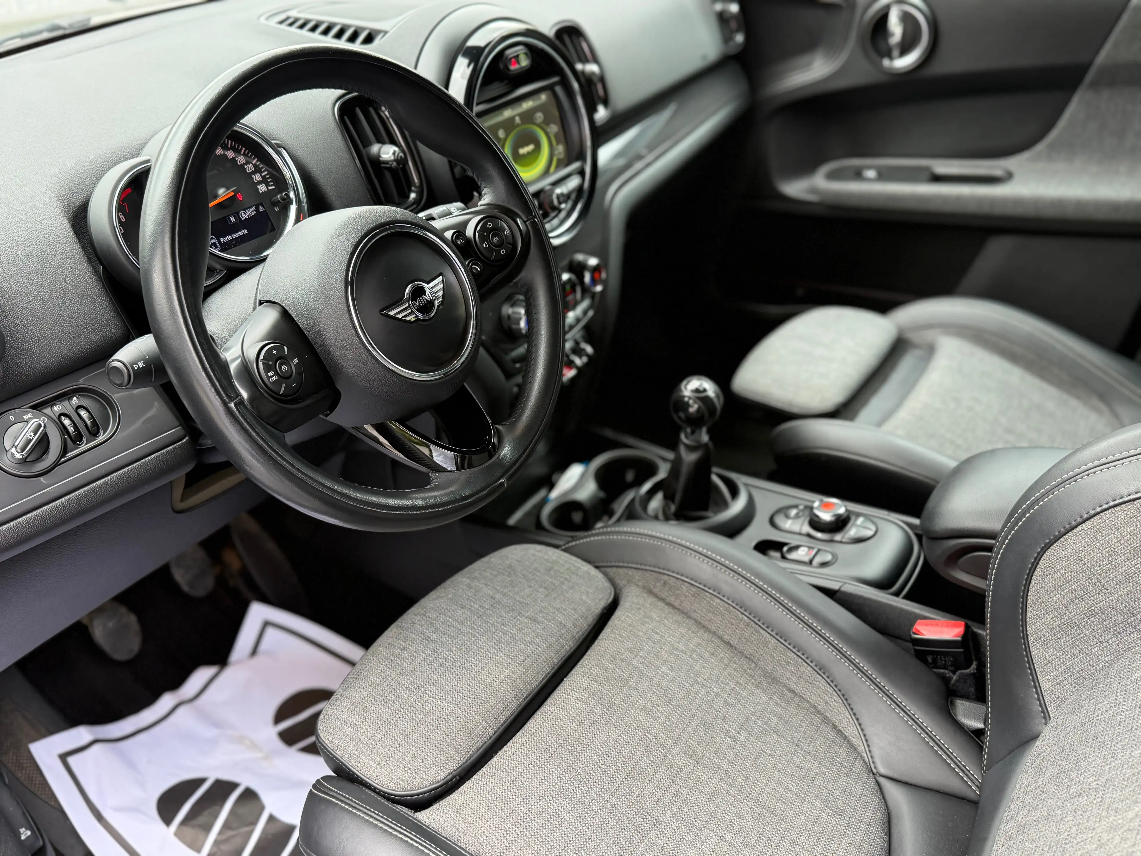 MINI One Countryman Mini Countryman 1.5 , CarPlay, Clim , capteur , GARANTIE 12 mois — photo 9