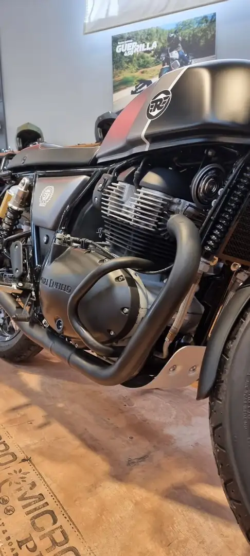 Royal Enfield Continental GT Valentino Nero - 1