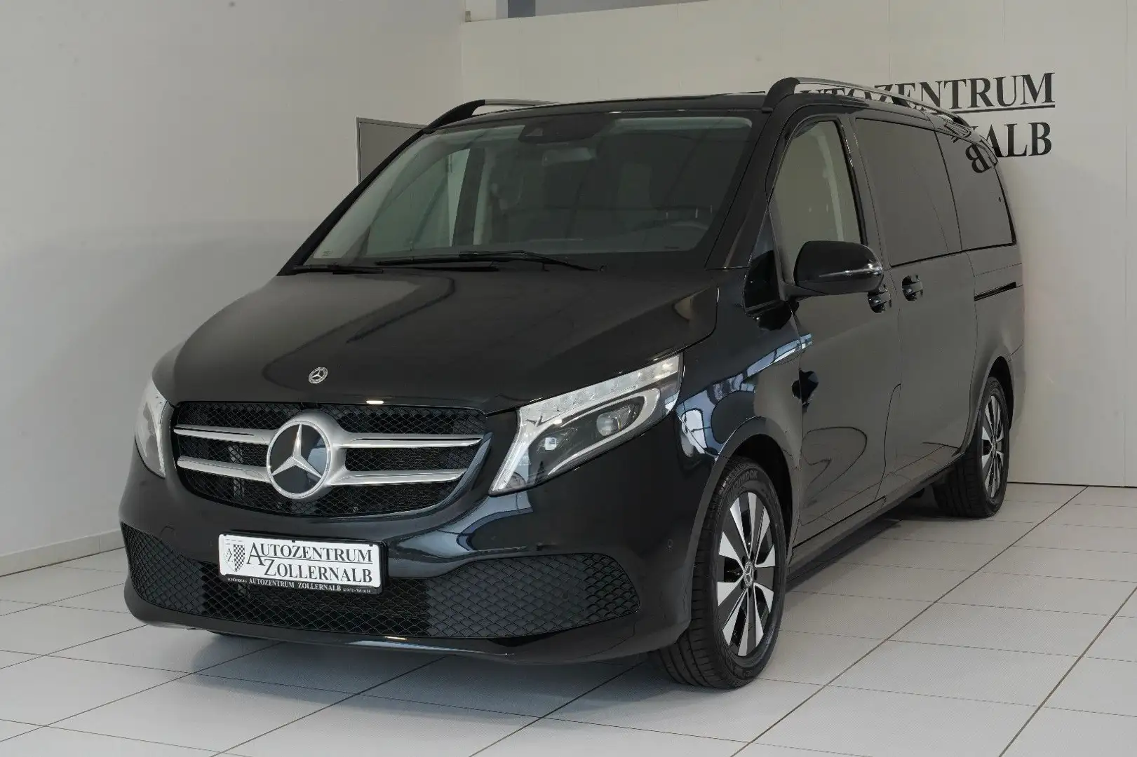 Mercedes-Benz V 220 d lang Edition *1.HAND*ILS*SPORT-EXTERIEUR Černá - 2