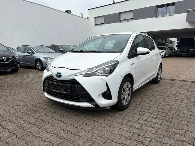 Toyota Yaris Hybrid Comfort*ERSTE HAND*KAMERA*