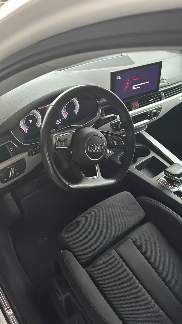 Audi A4 Avant 40 2.0 tdi S Line edition 190cv s-tronic 4x4 - 1