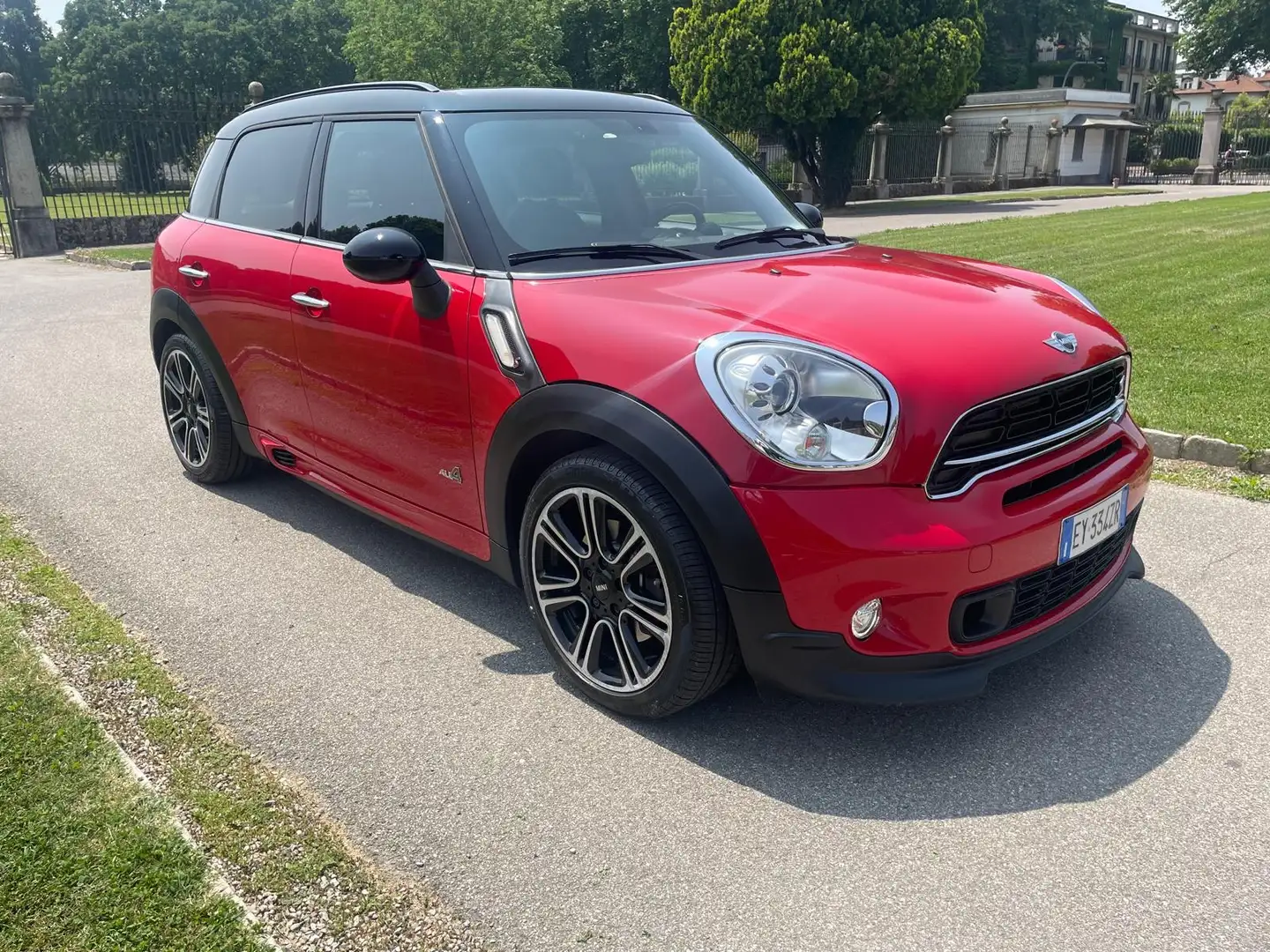 MINI Countryman S All4 JCW Auto Rouge - 1