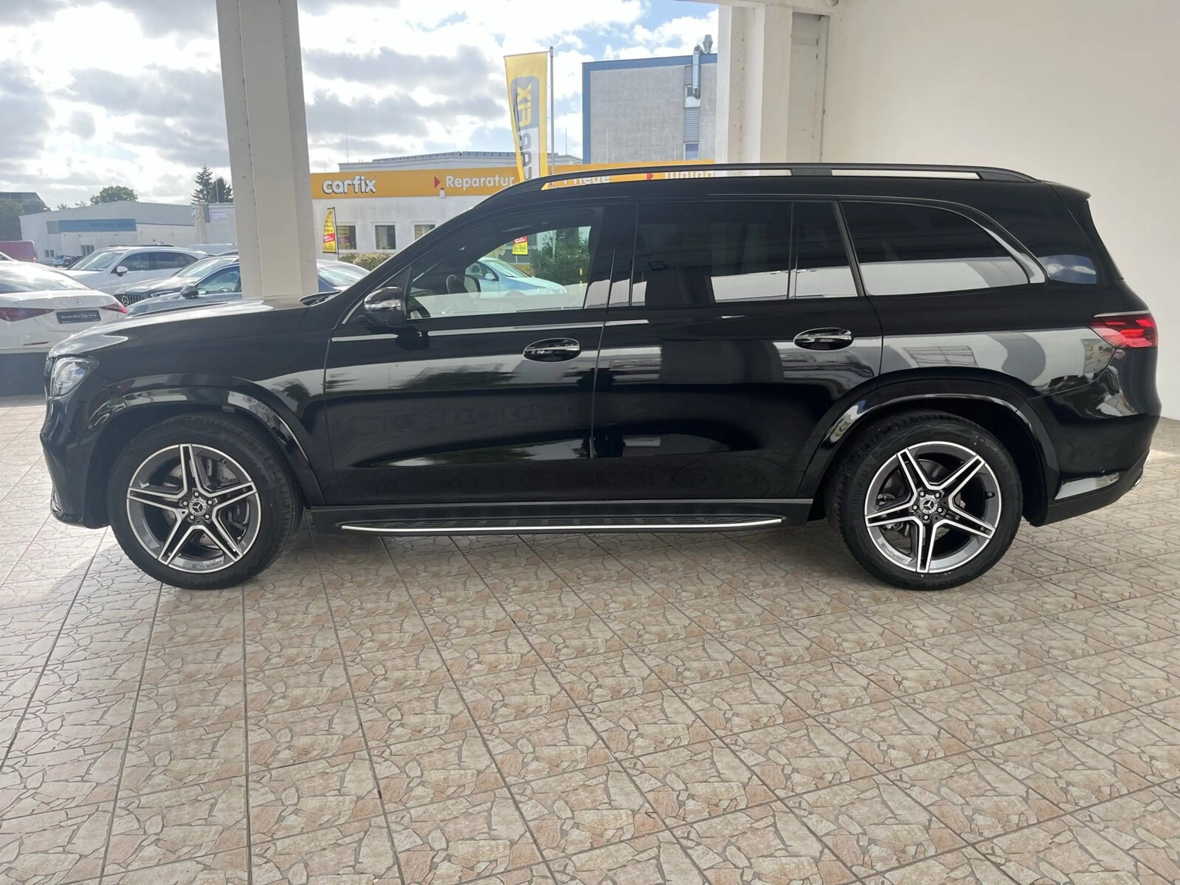 Mercedes-Benz GLS 450 GLS 450 d 4MATIC  AMG Line Navi/Pano.-Dach/Styling — photo 8