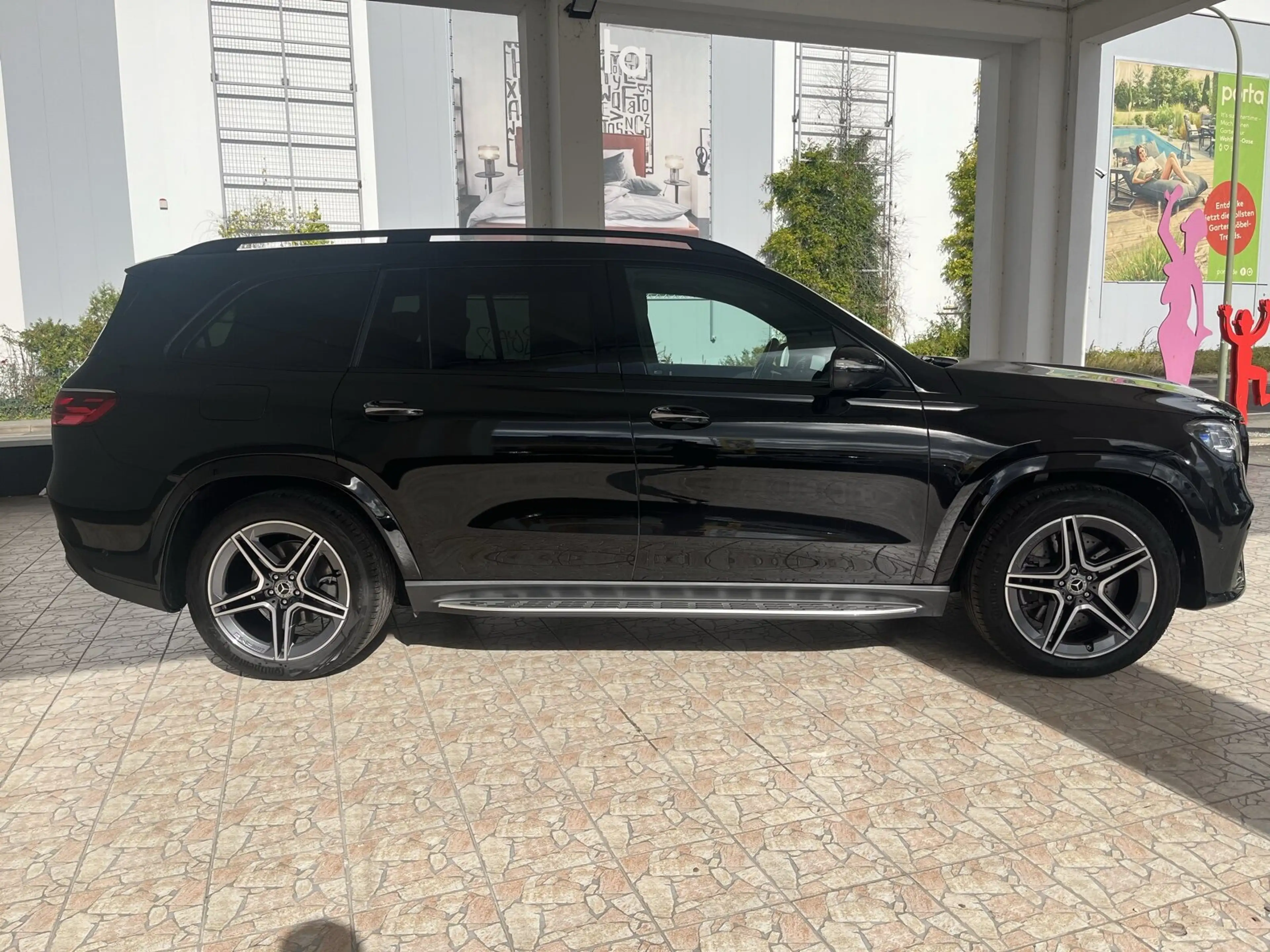 Mercedes-Benz GLS 450 GLS 450 d 4MATIC  AMG Line Navi/Pano.-Dach/Styling — photo 4