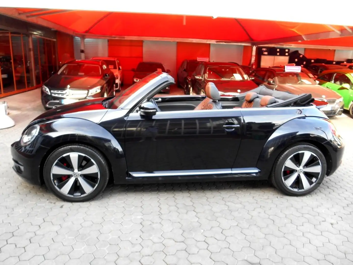 Volkswagen Maggiolino Cabrio 2.0 tsi EXCLUSIVE 210cv +NAVI+LED+PELLE+ Nero - 1