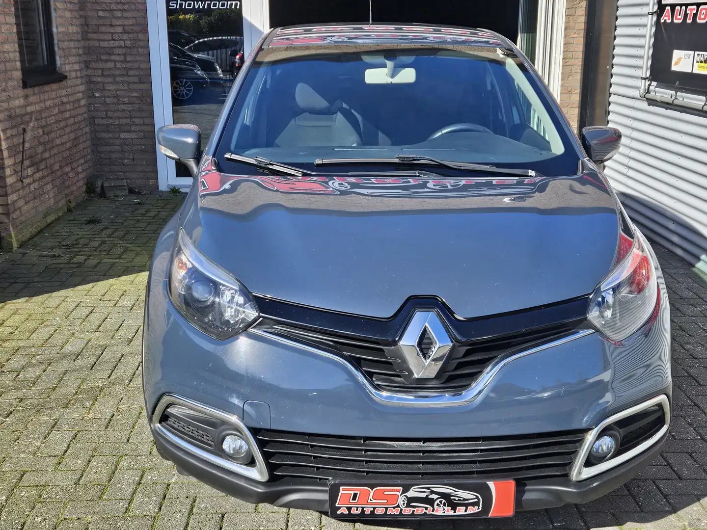 Renault Captur 0.9 TCe Dynamique *** AIRCO-ELECTR.RAMEN-CV-SP.WIE Gris - 2