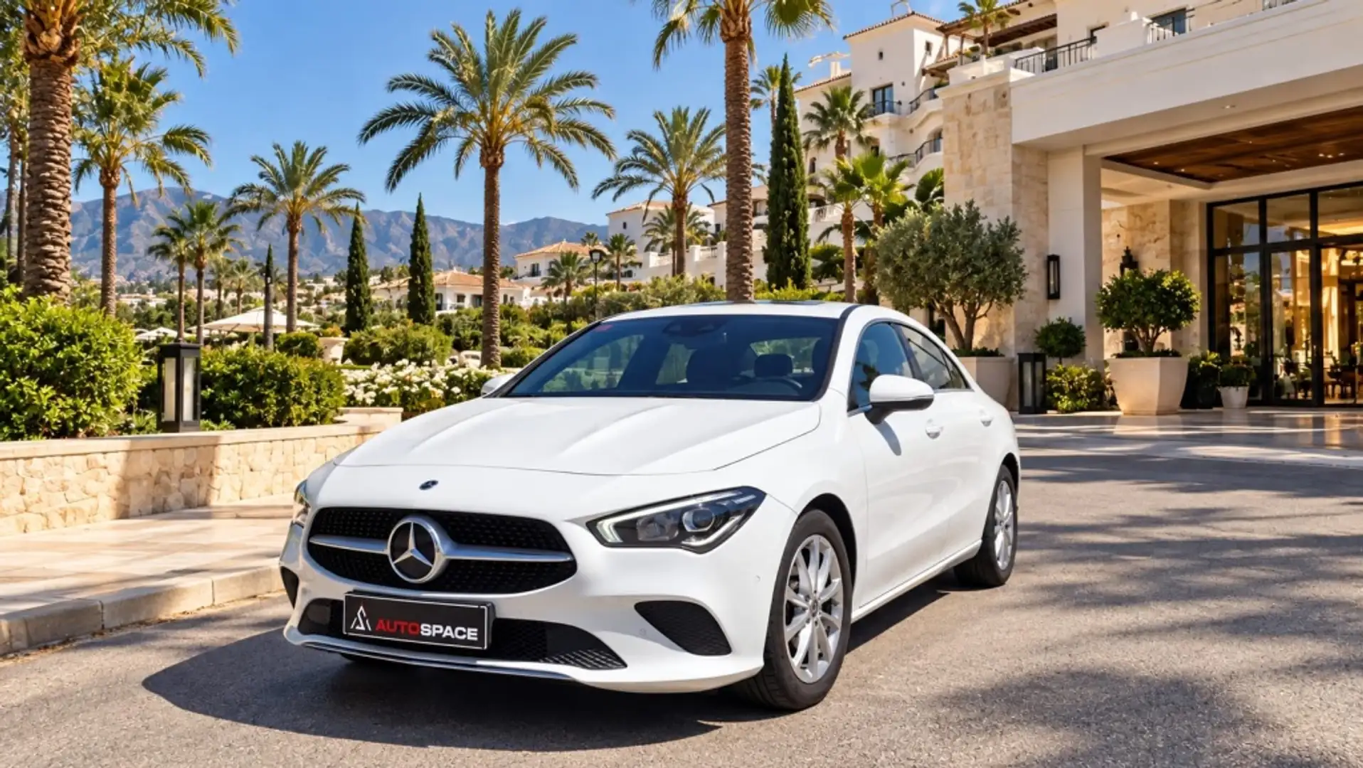 Mercedes-Benz CLA 180 d Business Line 8G-DCT Blanco - 2
