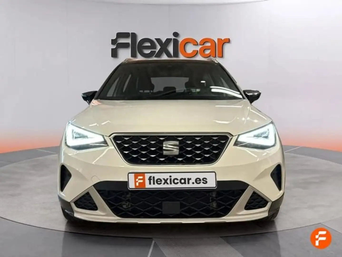 SEAT Arona 1.5 TSI 110kW (150CV) DSG FR Special Ed Blanco - 2