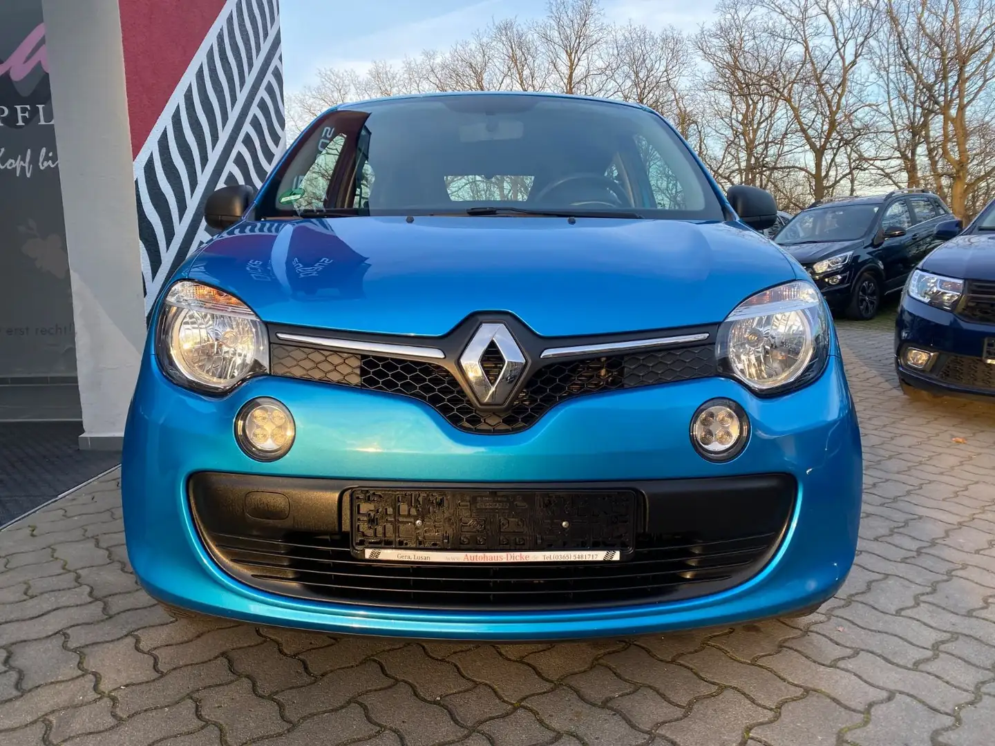 Renault Twingo Expression Klima Tempomat MFLR Blau - 2