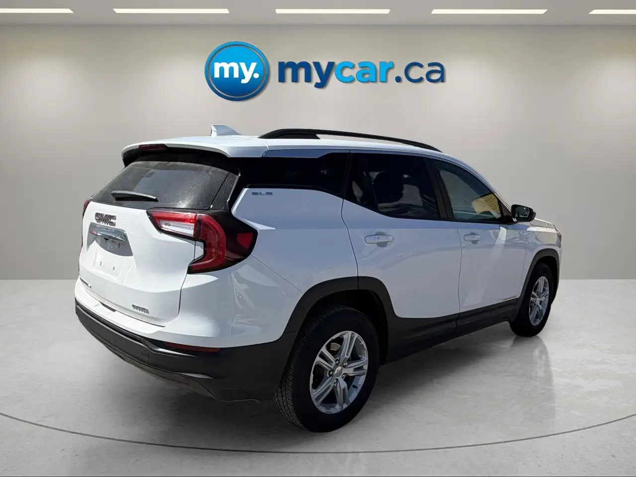 GMC Terrain photo GMC Terrain