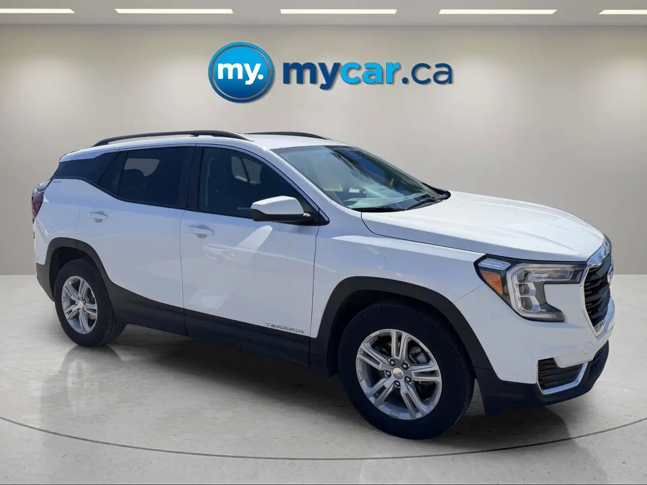 GMC Terrain photo GMC Terrain
