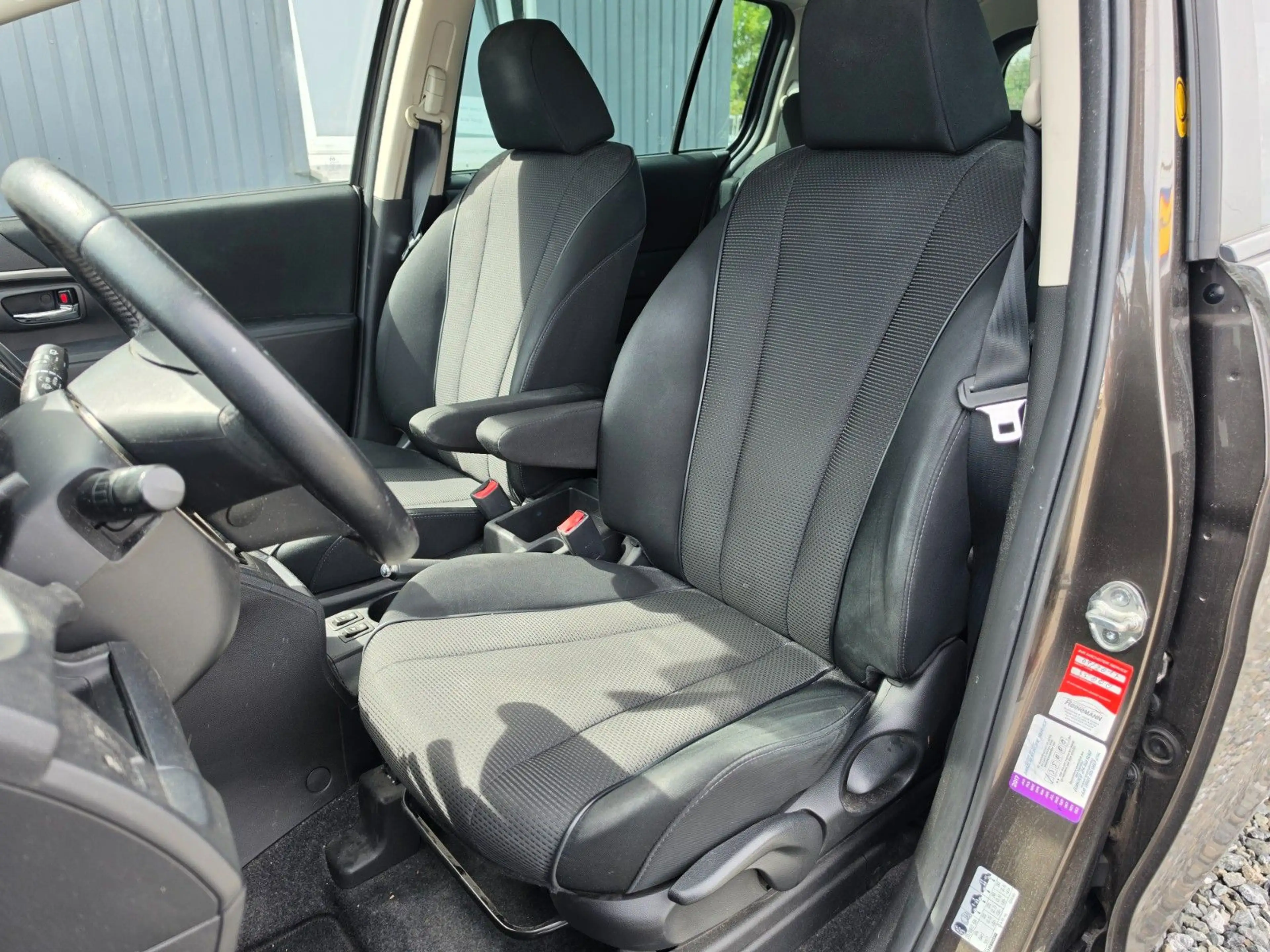 Mazda 5 Sendo AHK 7Sitzer Rückfahrkamera 8fach bereift — photo 8