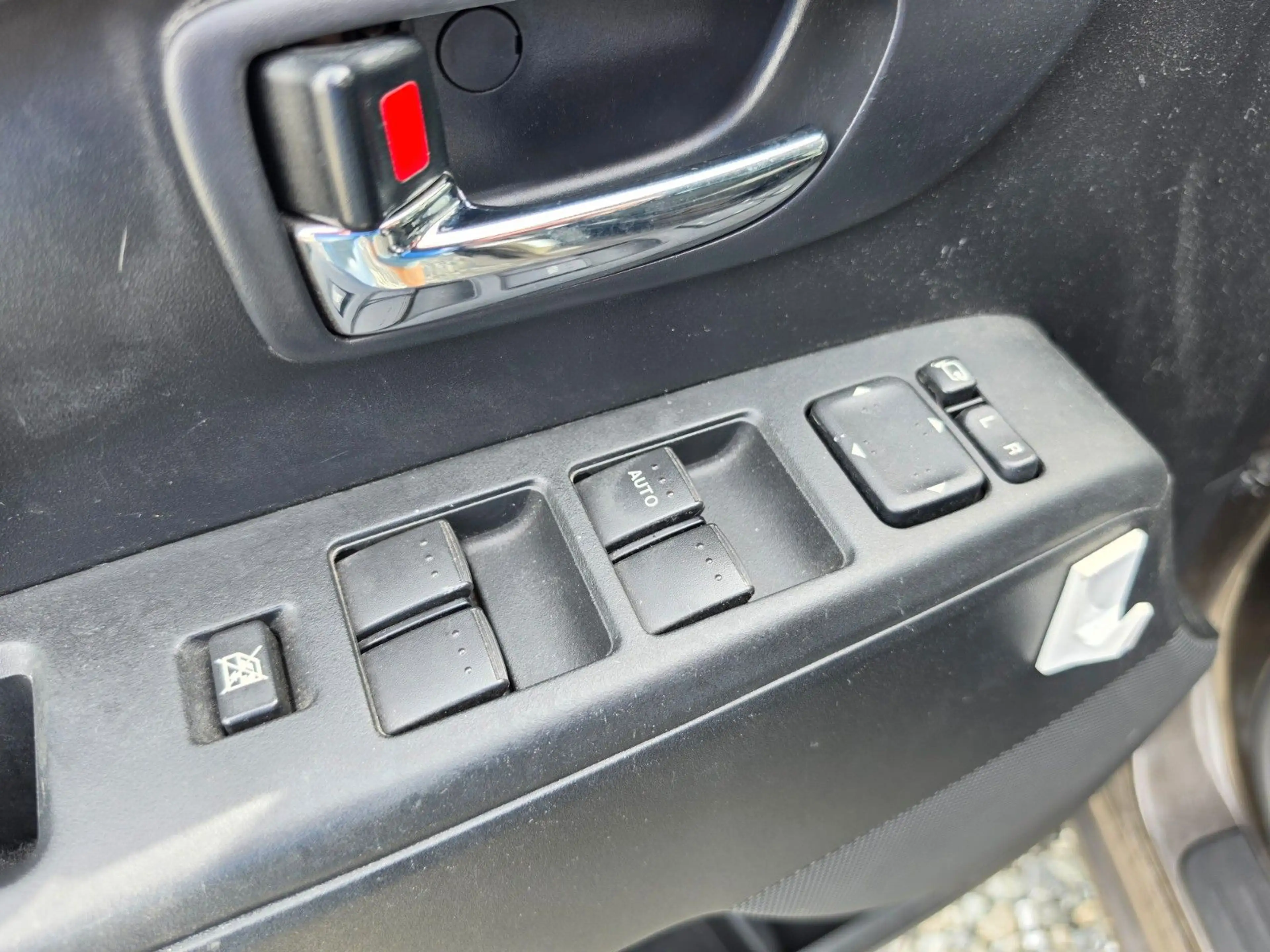 Mazda 5 Sendo AHK 7Sitzer Rückfahrkamera 8fach bereift — photo 24
