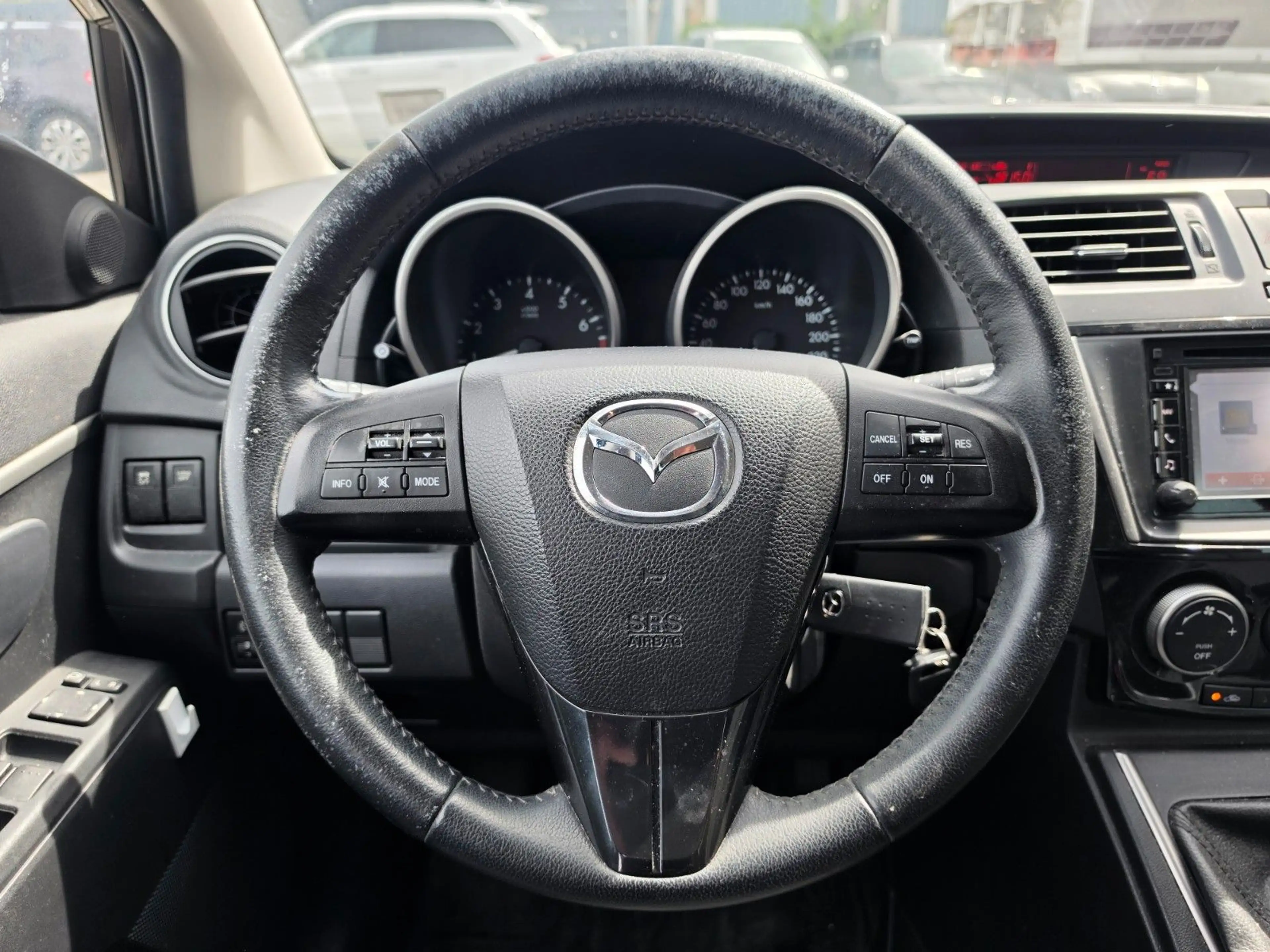 Mazda 5 Sendo AHK 7Sitzer Rückfahrkamera 8fach bereift — photo 17