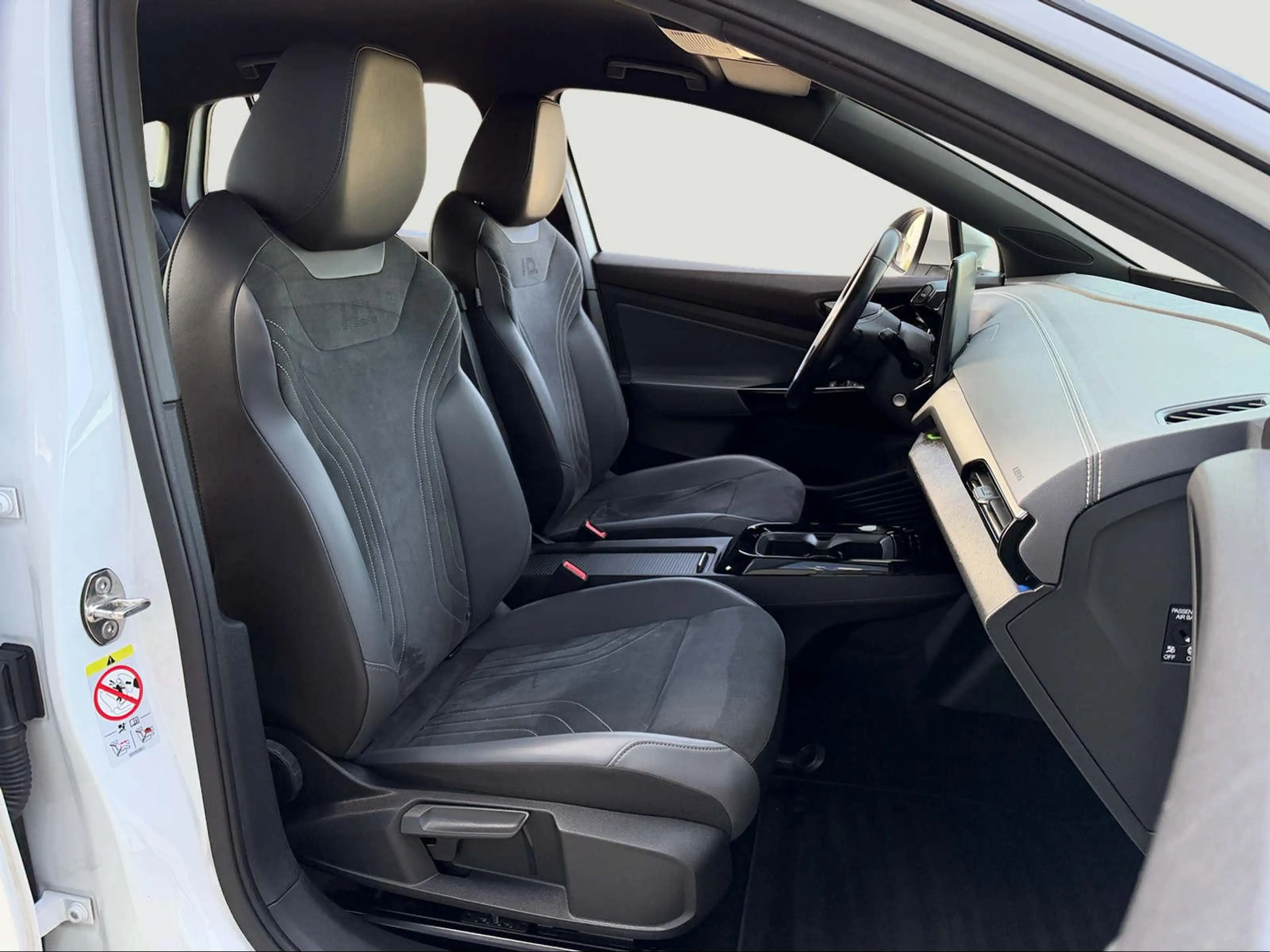 Volkswagen ID.5 Pro Performance WAPÜ/NAV/ACC/PDC/LENKH/AHK — photo 8