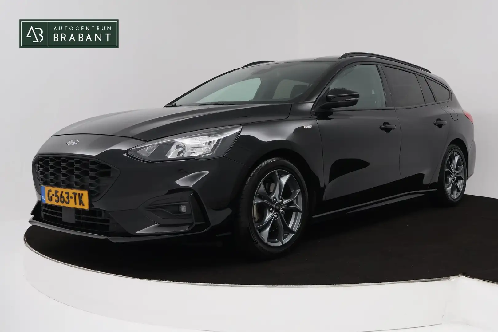 Ford Focus Wagon 1.5 EcoBoost ST Line Business (PARKEERSENSOR Zwart - 1