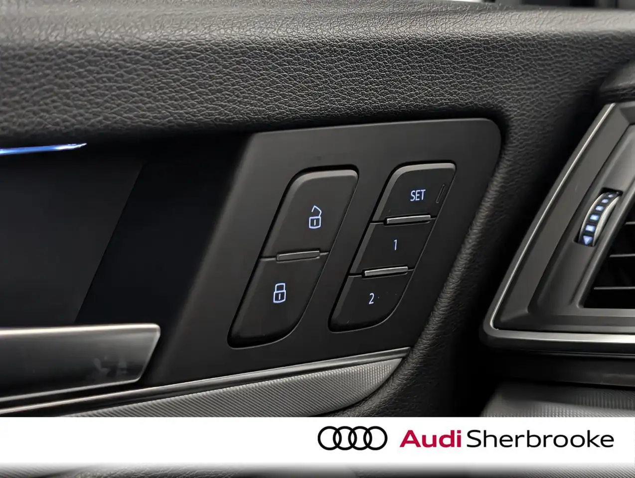 Audi Q5 снимка Audi Q5