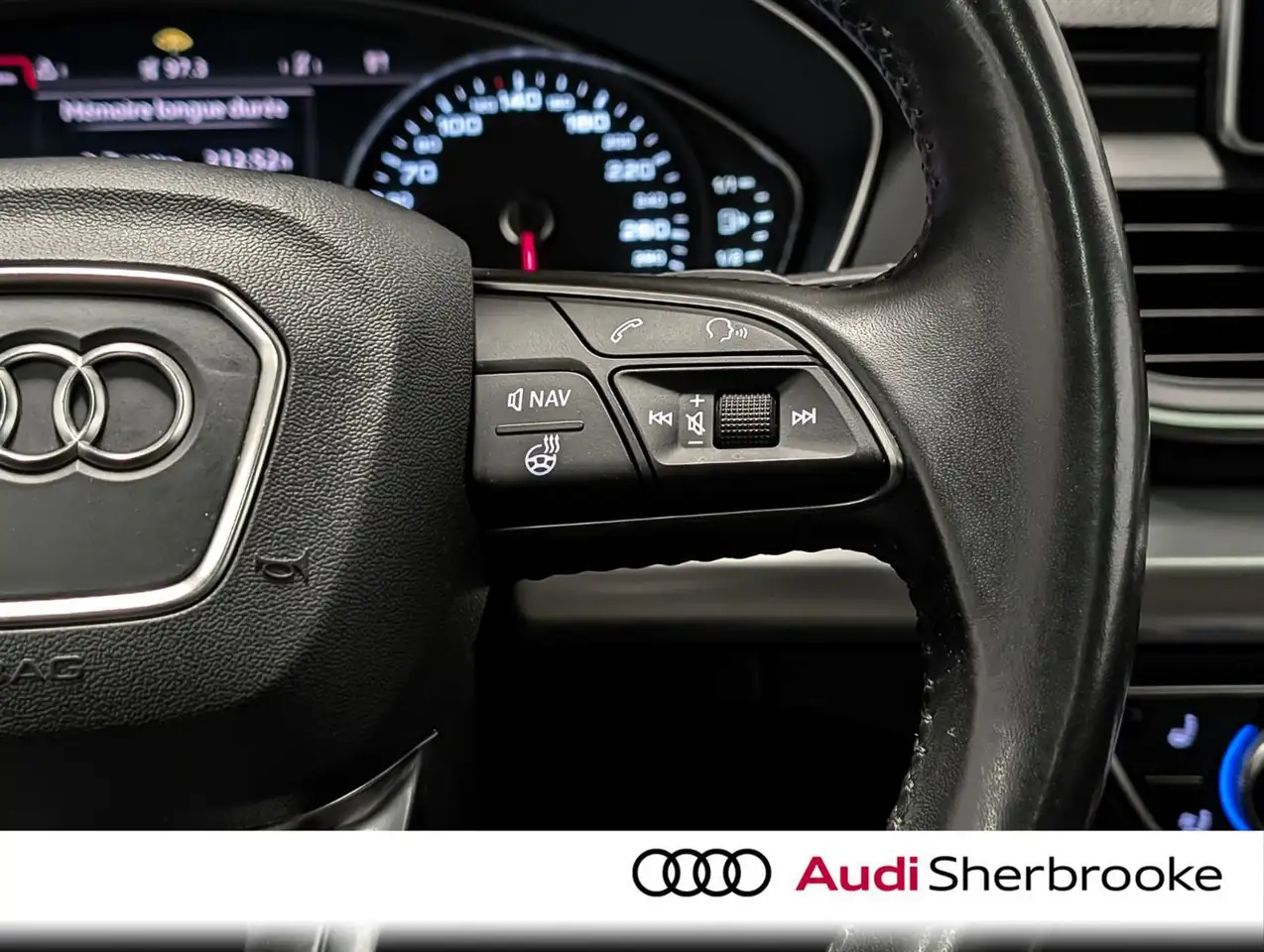 Audi Q5 снимка Audi Q5