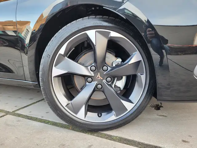 Cupra Leon view 8