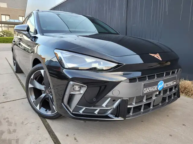 Cupra Leon view 6