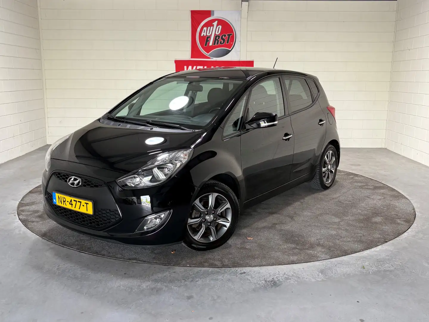 Hyundai iX20 1.4i Go!, Nieuwstaat, Airco, Navigatie, Telefoon, Zwart - 1