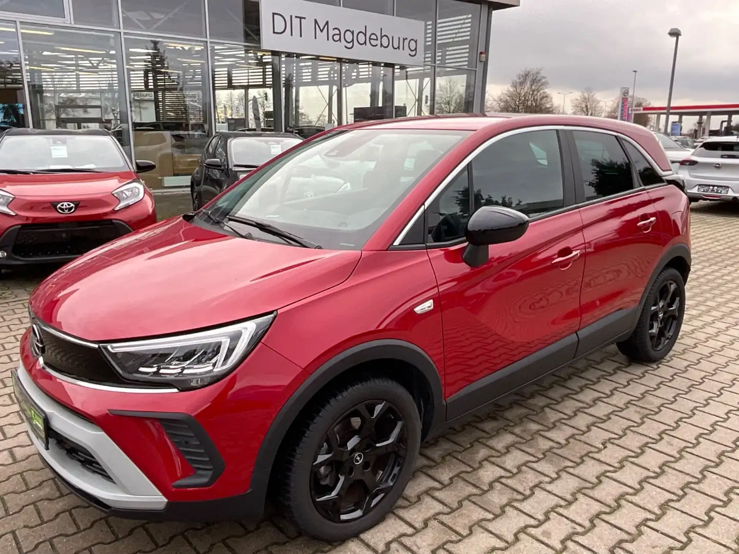 Opel Crossland 1.2 Turbo Elegance LED+Navi+SHZ+Kam. Rot - 2