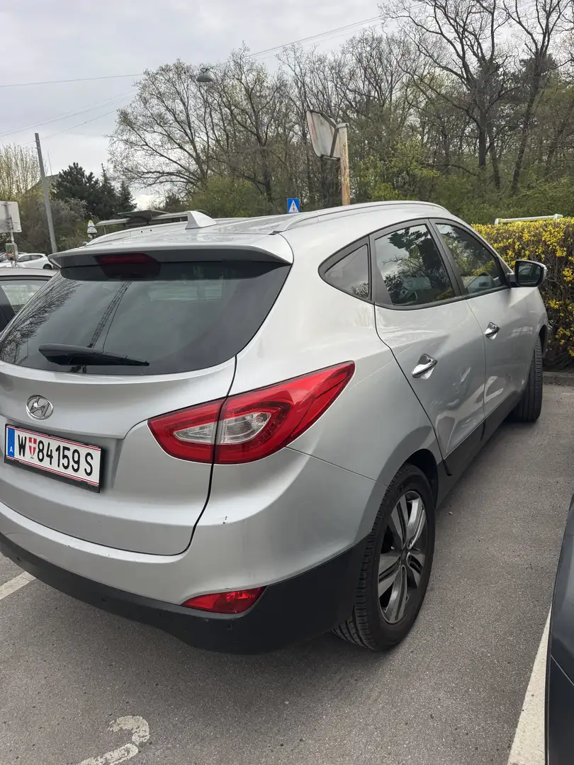 Hyundai iX35 2,0 CRDi GO Plus Aut. - 2