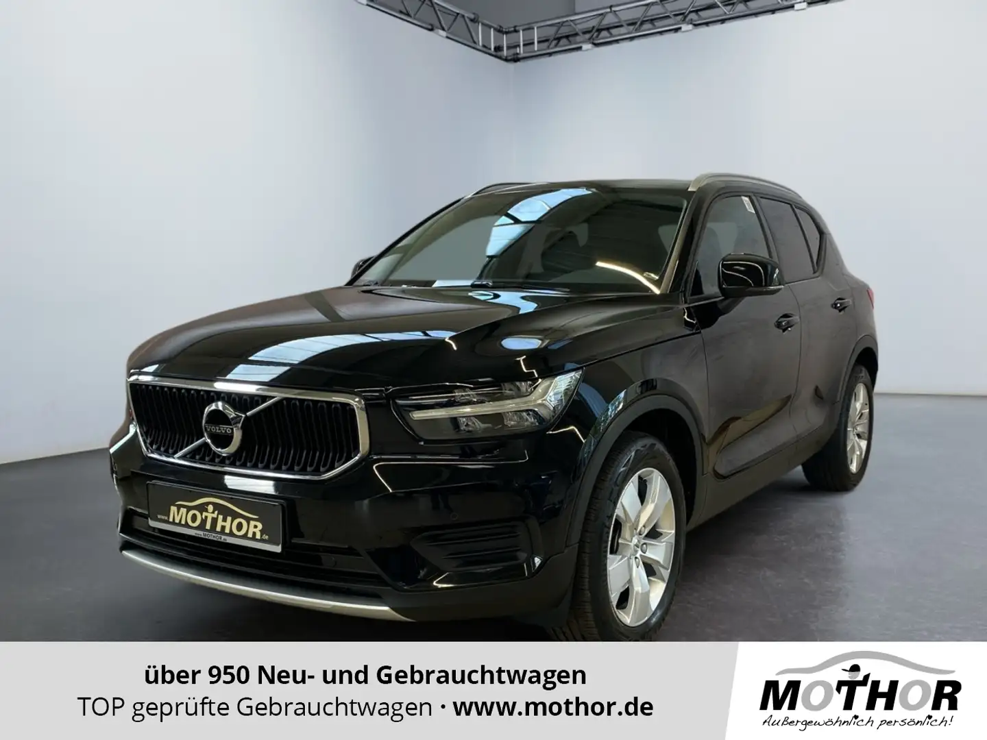 Volvo XC40 Momentum Pro At. 4x4 WinterPaket elek.Heck Negro - 1