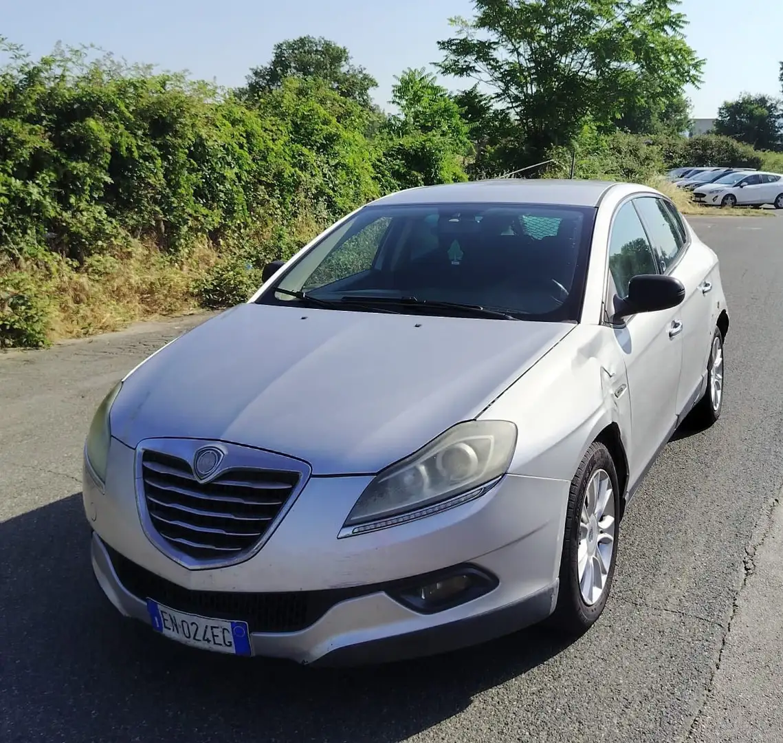 Lancia Delta 1.6 mjt Gold 120cv dpf - 1