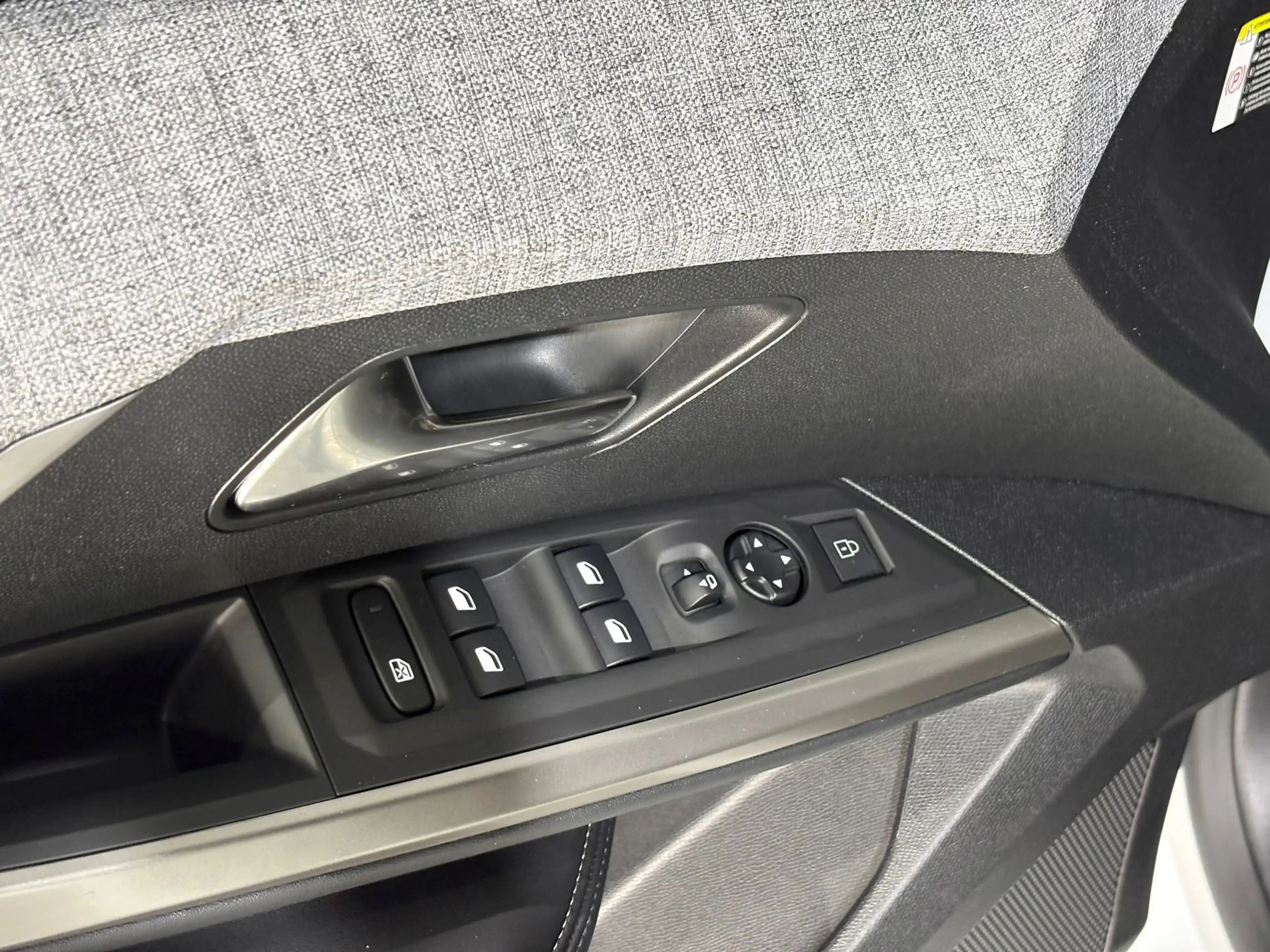 Peugeot 5008 1.2 Hybrid 145 Allure 7 Pers 5 X Voorraad Automaat — photo 18