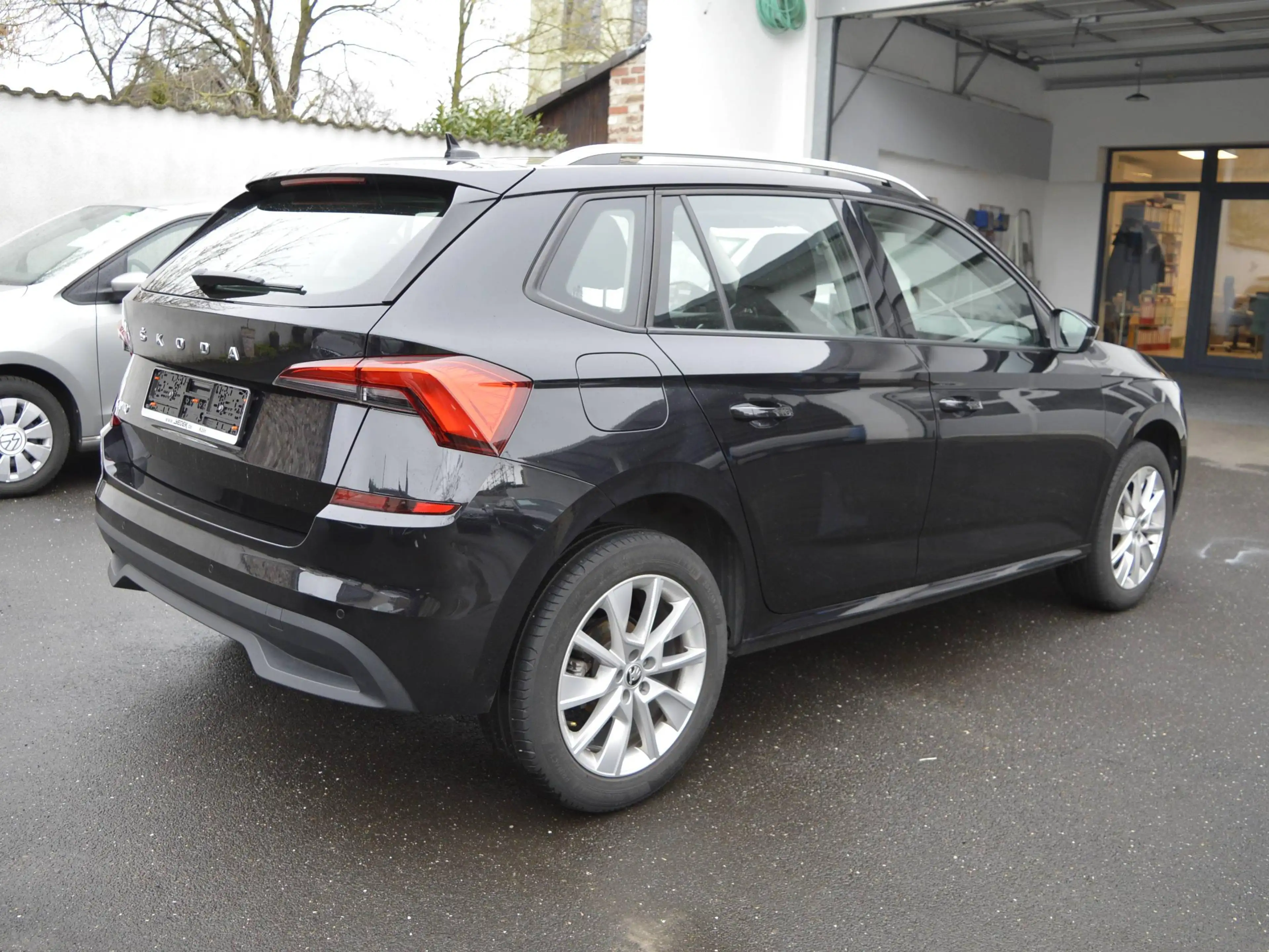 Skoda Kamiq Style 1.0 TSI 81kW DSG*LED*Temp*Keyless*17Zoll ALU — photo 10