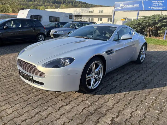 Aston Martin V8 Sportshift